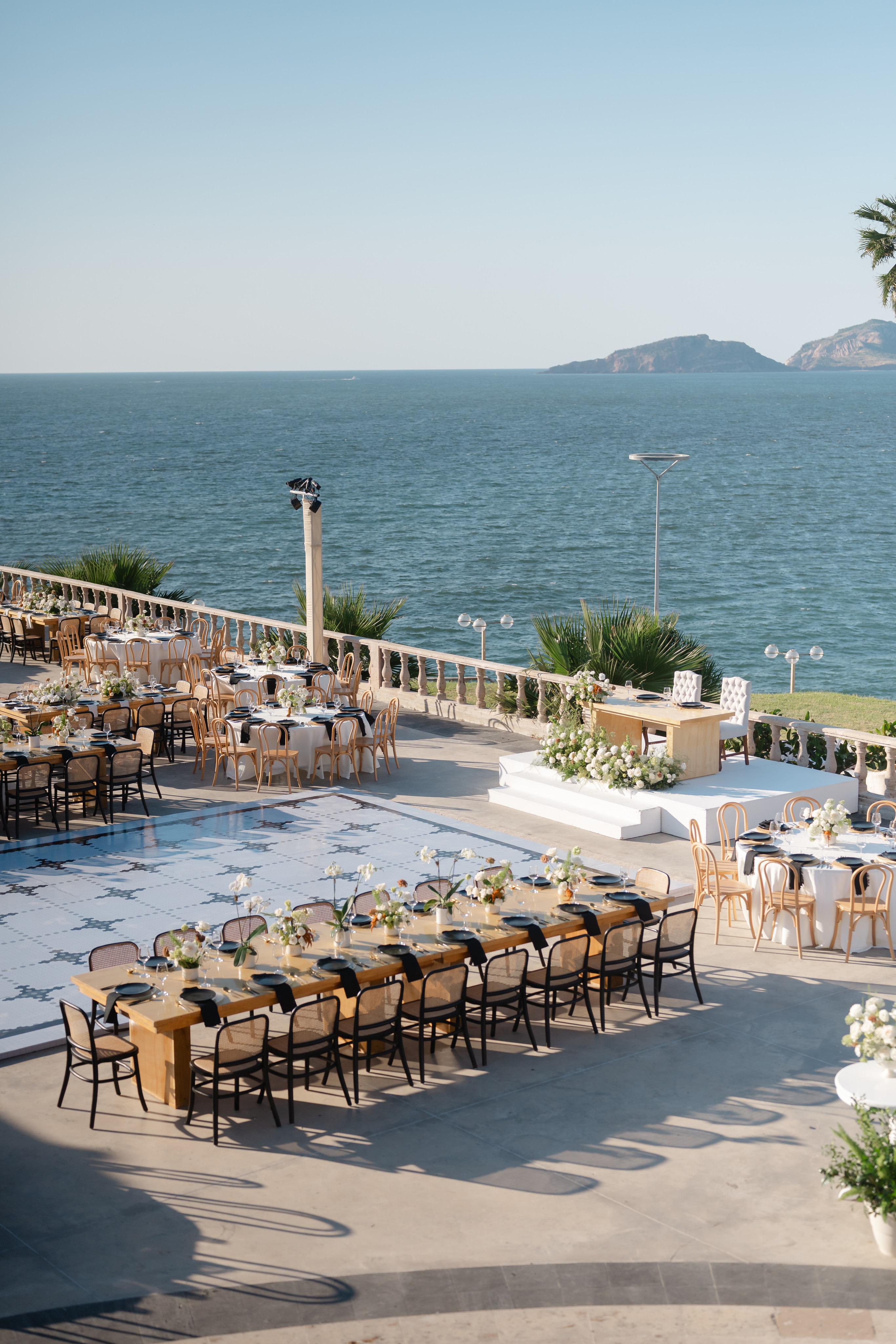 Venue junto al mar